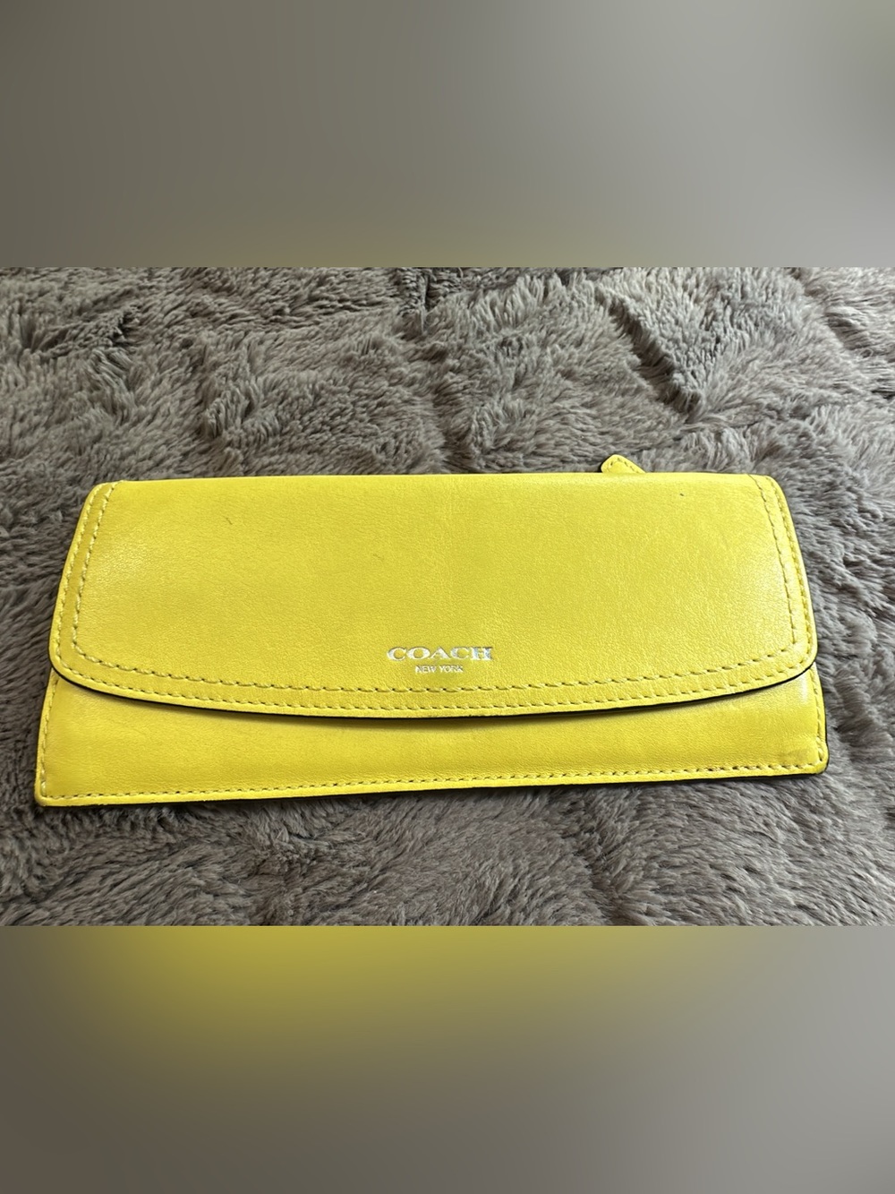 Coach Bright Yellow Leather chartreuse . (Bags 23) 7.5x3.5